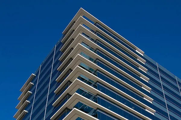 Ausschnitt Titelbild Marktbericht Ostdeutschland 2025/2026 Ausschnitt Titelbild Marktbericht Ostdeutschland 2025/2026